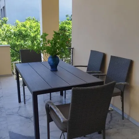 βραχατι-vrachati Family Apartman *